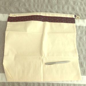 Dust bag Tory Burch brand new